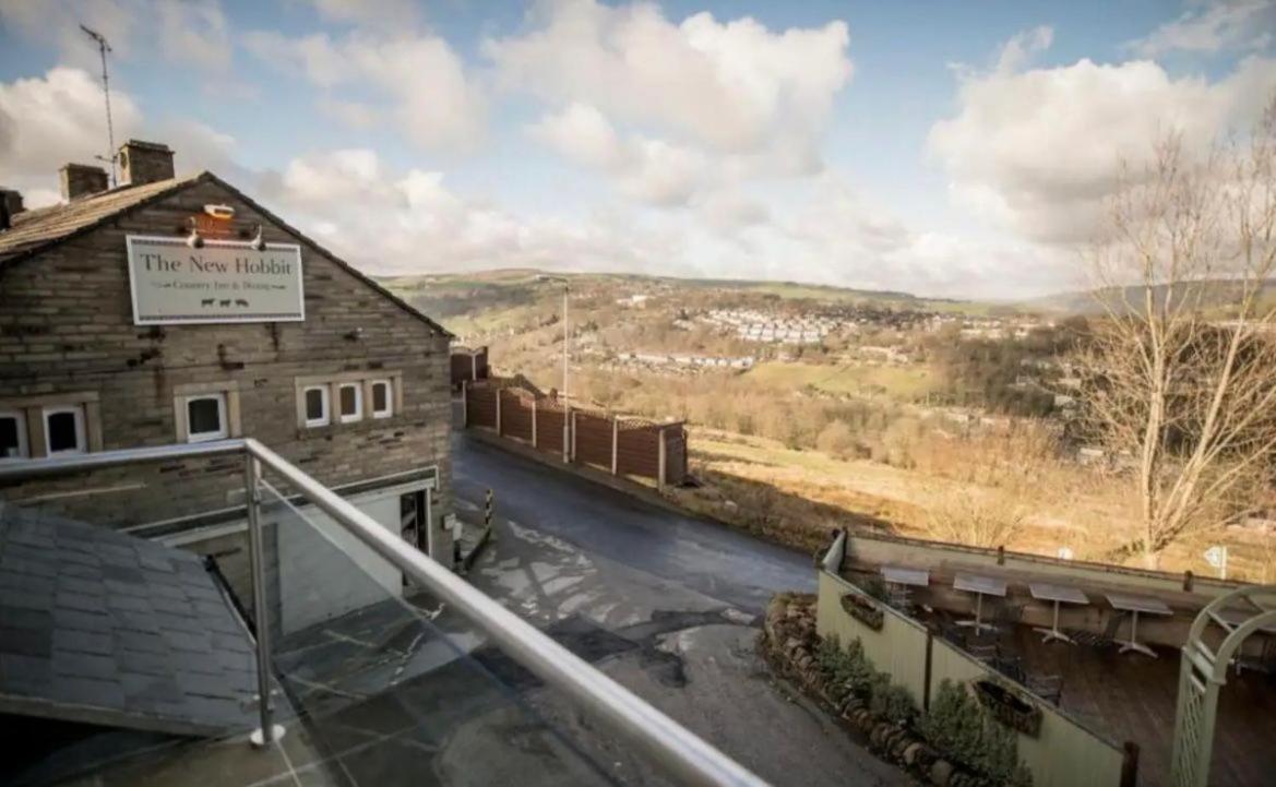 The New Hobbit Hotel Rooms Halifax Bagian luar foto